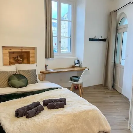 Charmante Maisonnette Dans Quartier Historique Angevin Apartment *